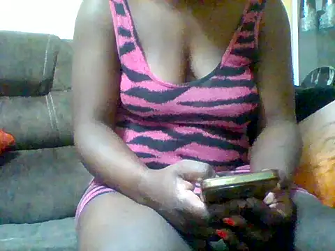 Snapshot of zee66658 chatting on June 10, 3:41 am zee66658 online show from June 10, 3:41 am