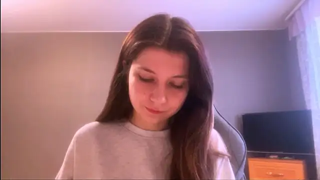 LunnaBliss online show from March 13, 3:17 pm