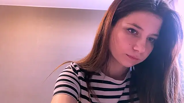 LunnaBliss online show from April 4, 2:34 pm