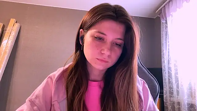 LunnaBliss online show from April 14, 12:43 pm