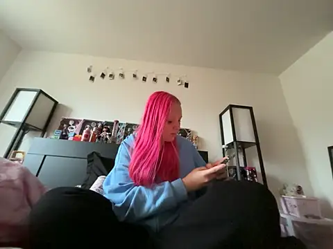 pinkhairfun16 online show from February 21, 11:07 pm