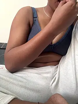 meenu cuties online show from May 7, 11:46 am