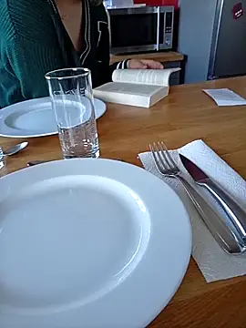 thom7246 online show from March 25, 4:39 pm