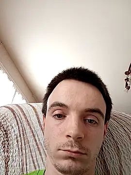 thom7246 online show from March 9, 1:03 pm