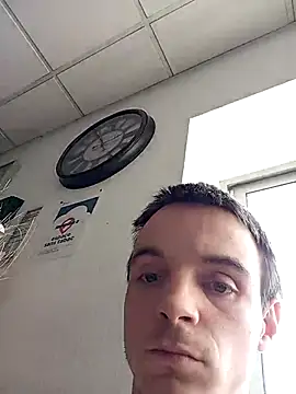 thom7246 online show from March 24, 10:15 am