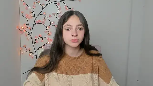 KissMeJulia online show from March 20, 6:14 am
