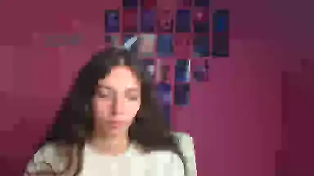 KissMeJulia online show from August 6, 5:57 am