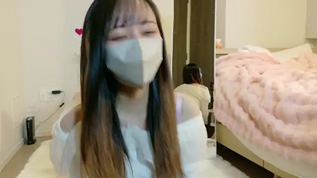 maichan v online show from February 23, 1:23 pm