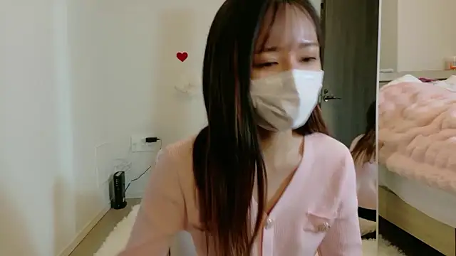 maichan v online show from February 28, 1:44 pm