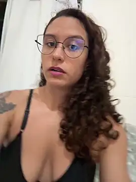 casalbris4ela online show from March 6, 12:49 am