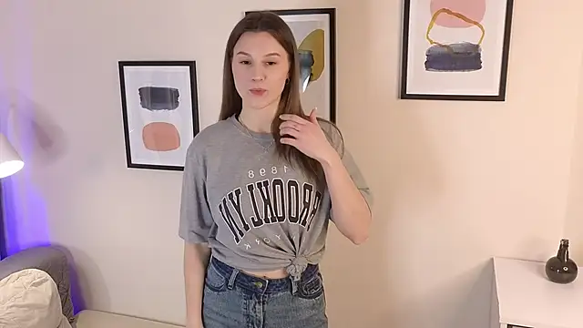 Snapshot of Mili_Gernat chatting on February 26, 8:25 am Mili Gernat online show from February 26, 8:25 am