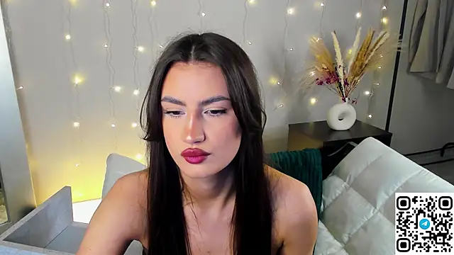 Adele Lanea online show from April 13, 7:56 am