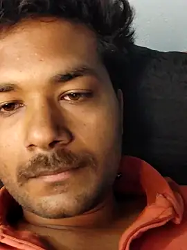 Snapshot of Cummt_boy chatting on February 22, 3:20 am Cummt boy online show from February 22, 3:20 am