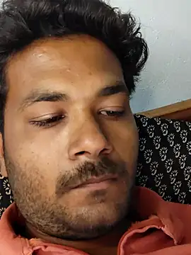 Snapshot of Cummt_boy chatting on February 26, 10:37 am Cummt boy online show from February 26, 10:37 am