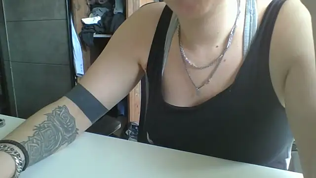 Geileboef28 online show from March 15, 2:13 pm