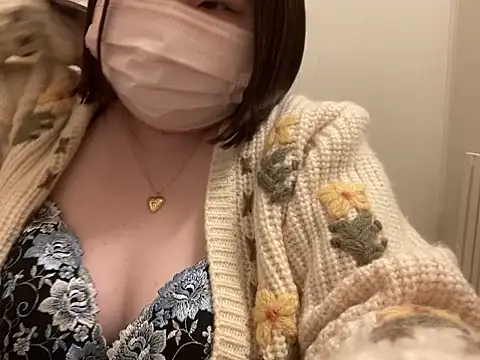 Snapshot of Natsu_0012 chatting on February 20, 2:30 pm Natsu 0012 online show from February 20, 2:30 pm