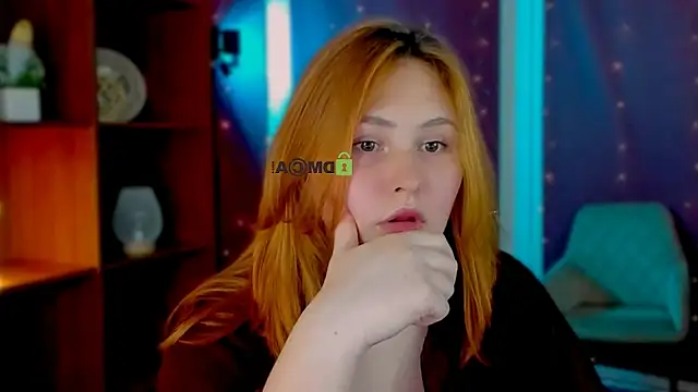 polly-cute online show from February 25, 1:11 pm