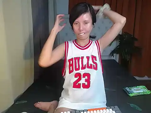 lady moon09 online show from March 19, 5:02 pm