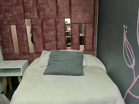 Snapshot of Ashleey__Sweet_ chatting on February 28, 12:05 pm Ashleey Sweet online show from February 28, 12:05 pm