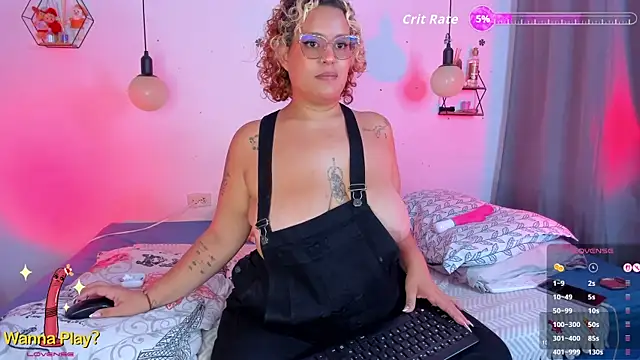 moni bbw online show from June 3, 1:06 am