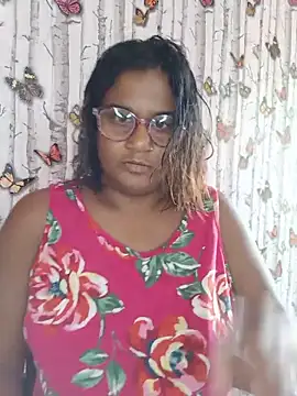 indianstrawberrylips4u online show from May 24, 10:04 am