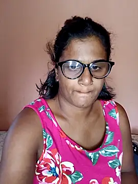 indianstrawberrylips4u online show from March 8, 6:28 am