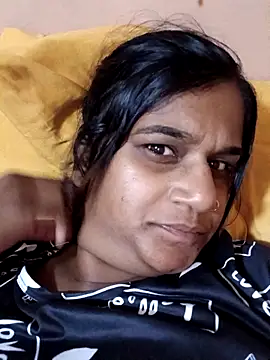 indianstrawberrylips4u online show from March 26, 8:51 pm