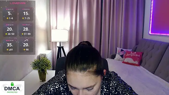  online show from March 4, 1:41 pm