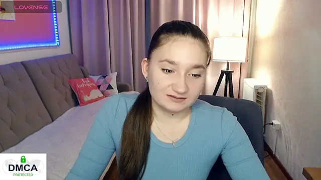  online show from March 26, 3:21 pm