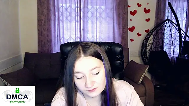 Snapshot of chatting on March 1, 12:16 pm online show from March 1, 12:16 pm