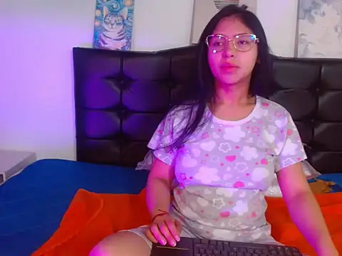 Snapshot of irisgp chatting on February 21, 11:23 am irisgp online show from February 21, 11:23 am