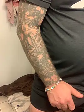 Snapshot of cruising-land chatting on February 18, 1:14 am cruising-land online show from February 18, 1:14 am