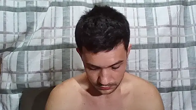 machodotado97 online show from April 6, 2:40 am