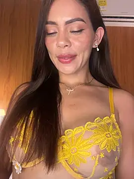 samanta 94 online show from June 9, 9:05 pm