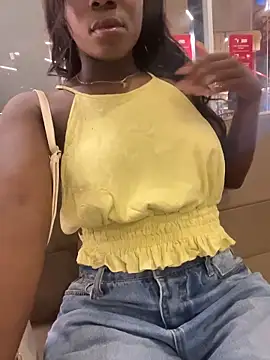 ZarahFerreira online show from March 25, 11:58 pm