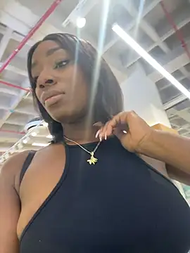 ZarahFerreira online show from March 14, 12:16 am