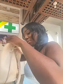 ZarahFerreira online show from April 5, 9:54 pm