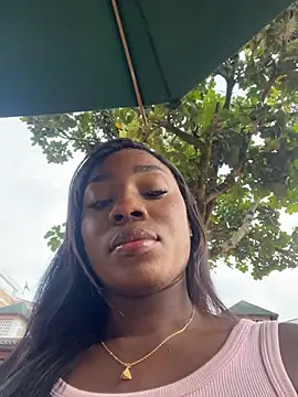 ZarahFerreira online show from March 24, 10:54 pm