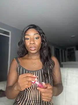 ZarahFerreira online show from April 16, 12:22 am