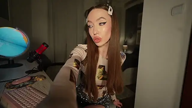 supreme dominatrix online show from March 17, 9:35 pm