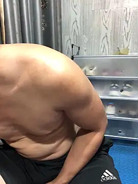  Men 2026 online show from May 25, 8:07 pm