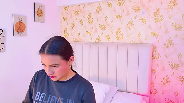 Alicie Wonders online show from March 1, 3:17 am