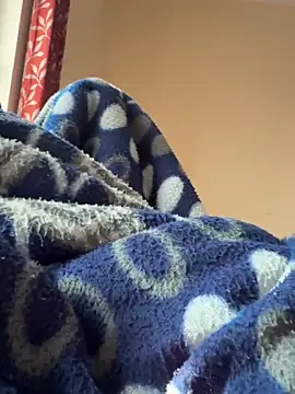 Snapshot of youngboywithcurvymilf chatting on February 22, 3:53 am youngboywithcurvymilf online show from February 22, 3:53 am