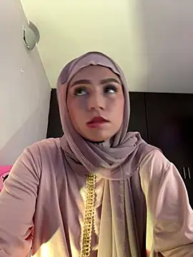 Snapshot of Darsha_Khemu chatting on July 17, 9:12 pm Darsha Khemu online show from July 17, 9:12 pm