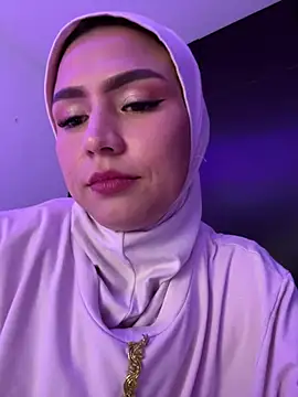 Snapshot of Darsha_Khemu chatting on June 20, 10:37 pm Darsha Khemu online show from June 20, 10:37 pm