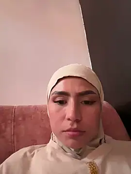 Snapshot of Darsha_Khemu chatting on June 24, 8:28 pm Darsha Khemu online show from June 24, 8:28 pm