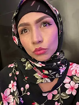 Snapshot of Darsha_Khemu chatting on June 3, 9:41 pm Darsha Khemu online show from June 3, 9:41 pm
