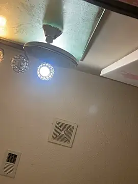 jkdasnk99 online show from March 28, 2:01 am