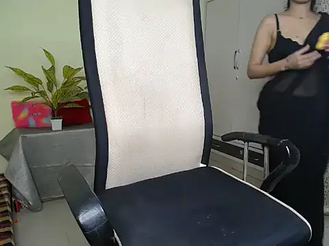 Snapshot of Air_Beauty chatting on February 28, 4:28 pm Air Beauty online show from February 28, 4:28 pm