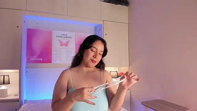 ElaRey  online show from March 8, 12:19 pm